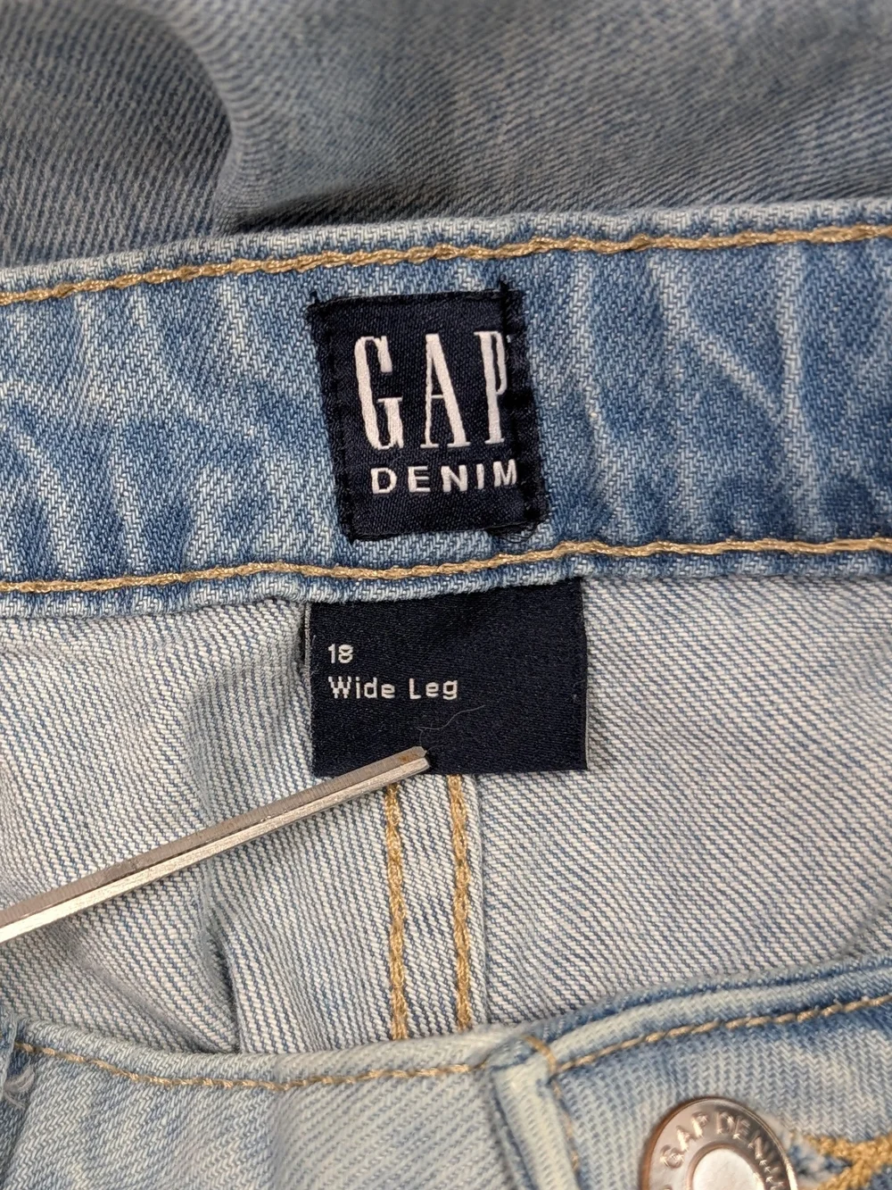 GAP Kids Patch Pocket Front Light Wash Wide Leg Girl's Jeans Size 18